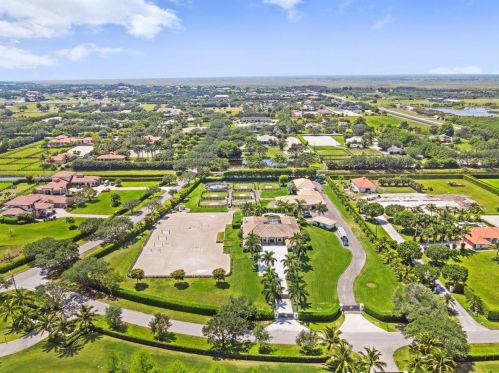 15590 Sea Mist Ln, West Palm Beach, FL 33414-7135