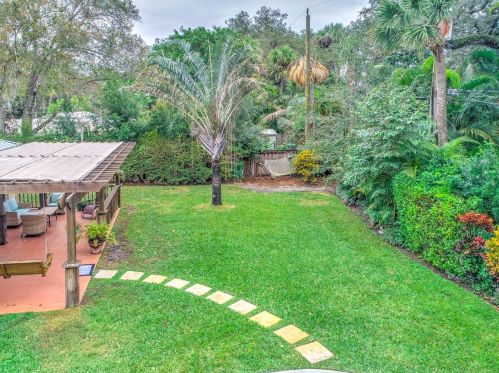 2666 10th Ave, Vero Beach FL  32960-5052 exterior