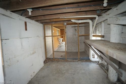 750 Matanzas Ct, Fort Myers Beach FL  33931-2120 exterior