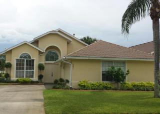 3821 Saint Armens Cir, Melbourne, FL 32934-8353