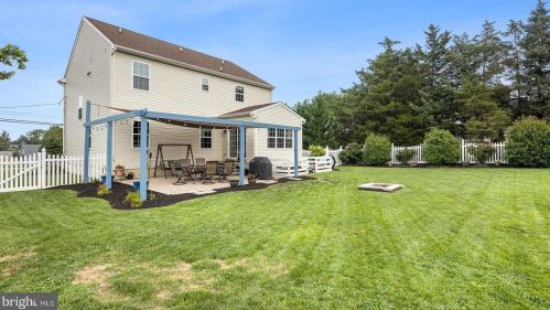 108 Chestnut St, Swedesboro NJ  08085-1201 exterior