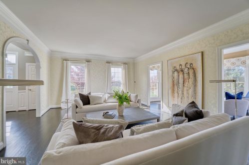 40280 Spectacular Bid Pl, Leesburg VA  20176-7173 exterior