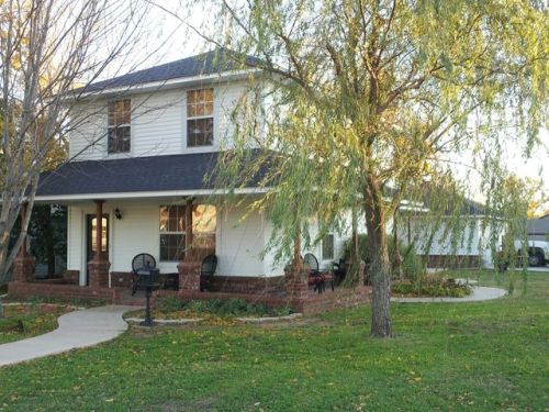 716 Columbia Ave, Lawton, OK 73507-6841