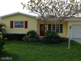 222 4th St, Dania Beach FL  33004-4134 exterior