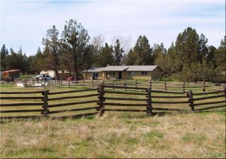 330 57th St, Eagle Crest, OR 97756-9228