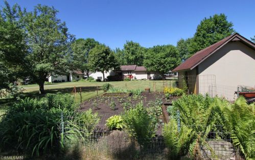 1826 Cypress Rd, Saint Cloud MN  56303-0217 exterior