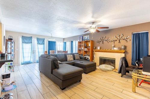 126 Olivetree Dr, Perris CA  92571-2744 exterior