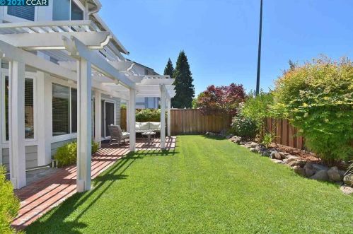 984 Springview Cir, San Ramon CA  94583-4721 exterior