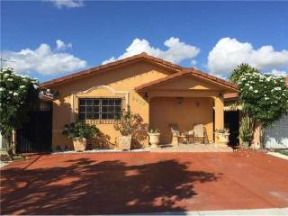 2653 70th St, Hialeah, FL 33016-5410