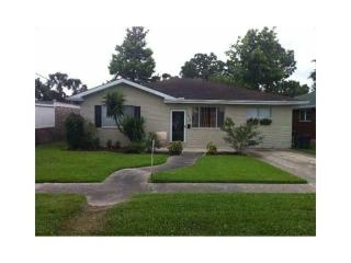 1808 Nero St, Metairie, LA 70005-1558