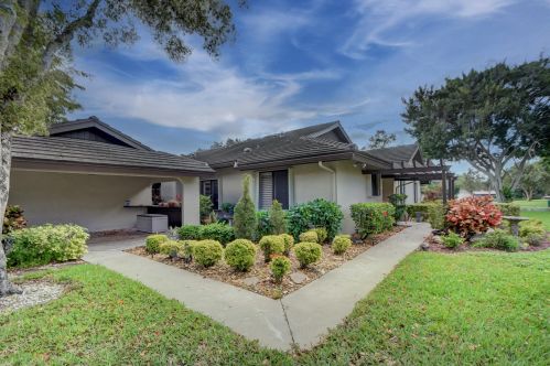 10119 Ashwood Pl, Boynton Beach, FL 33437-1357