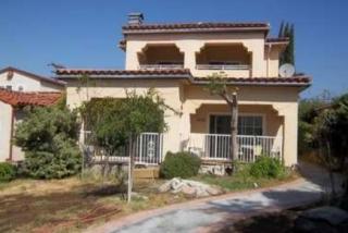 1225 Thompson Ave, Glendale, CA 91201-1441