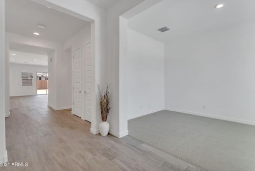 19055 Cholla St, Sun City, AZ 85388