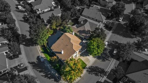 2121 Campton Cir, Rancho Cordova CA  95670-8348 exterior