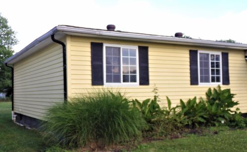 3422 Reaver Ave, Darbydale OH  43123-2028 exterior