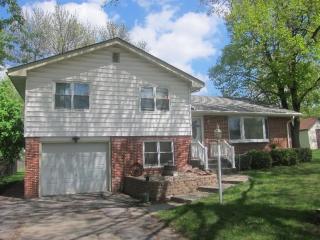 204 5th St, Firth, NE 68358-6294