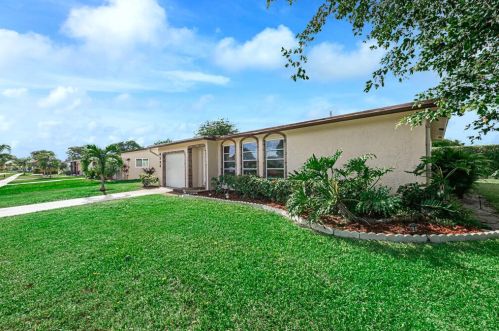 6396 Sleepy Willow Way, Delray Beach FL  33484-3511 exterior