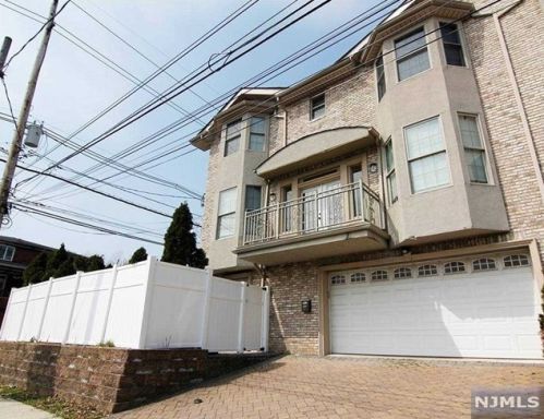 501 Lindberg Ave, Cliffside Park NJ  07010-2203 exterior