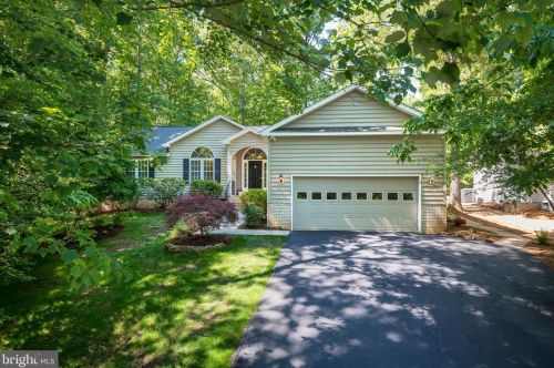 412 Wakefield Dr, Locust Grove, VA 22508-5140