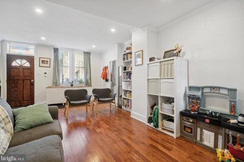 1528 Federal St, Philadelphia PA  19146-3125 exterior