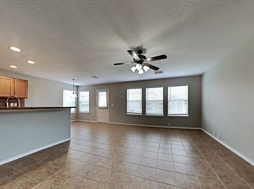 1002 Honeysuckle Vine Dr, Richmond TX  77469-4859 exterior