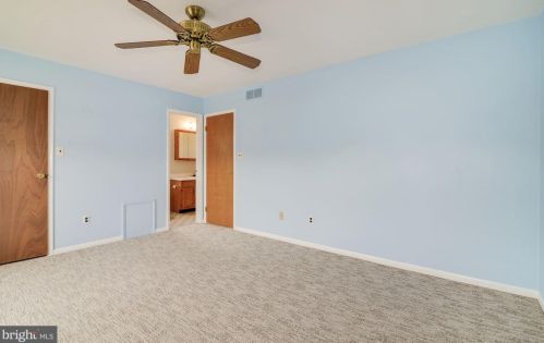 137 Fellowship Ln, Harrison Township NJ  08062-2207 exterior