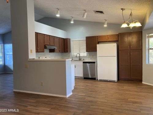 4886 Earhart Way, Chandler AZ  85226-4667 exterior