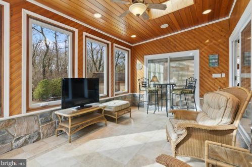 4 Newlin Way, Glen Mills PA  19342-1259 exterior