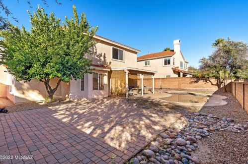 10202 Tarheel Pl, Tucson AZ  85737-6935 exterior