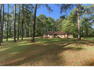 7404 Beebe Dr, Greenwood, LA 71033-3311