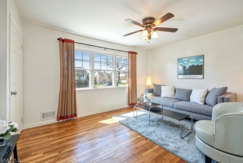 52 Parkway, West Paterson NJ  07424-1228 exterior