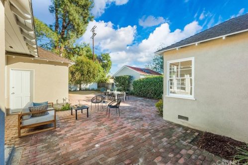 6554 Colbath Ave, Van Nuys CA  91401-1503 exterior