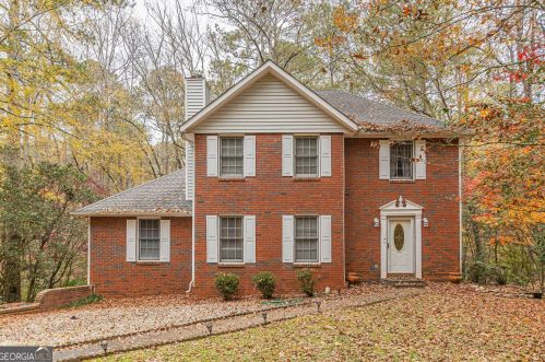 215 Bellevue Loop, Fayetteville, GA 30215-4653