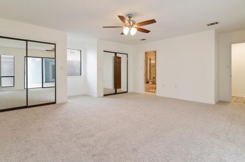 935 Holbrook Cir, Fort Walton Beach FL  32547-6733 exterior
