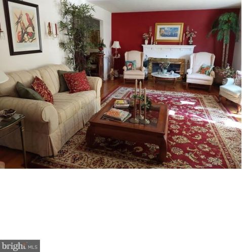 1520 Stuyvesant Ave, Trenton, NJ 08618-3310