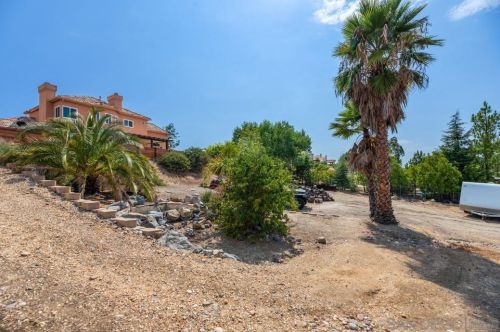 1497 Miss Elle Way, Alpine CA  91901-3981 exterior