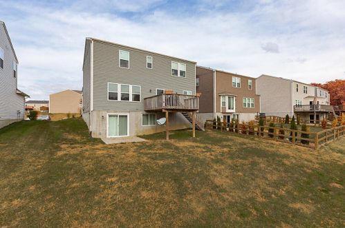 9659 Sweetwater Ln, Grants Lick, KY 41001-2501