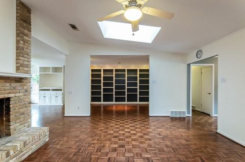 4927 Forest Bend Rd, Dallas TX  75244-6512 exterior