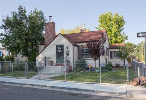552 11th St, Elko, NV 89801-3403