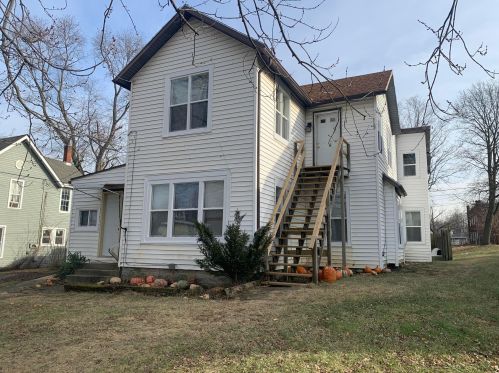 364 Prospect St, Marion, OH 43302-4933