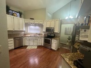 2304 Spring Water Dr, Modesto, CA 95355-9466