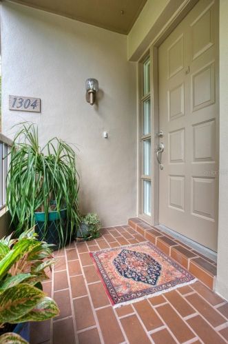 3066 Landmark Blvd, Palm Harbor, FL 34684-5035
