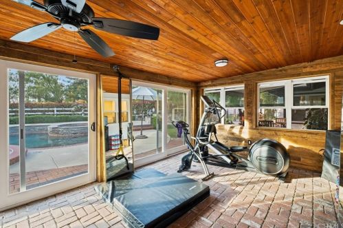 33150 Pauba, Temecula CA 92592-9209 exterior