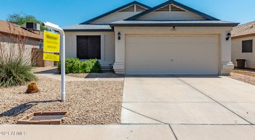 11027 59th Dr, Glendale, AZ 85304-3745