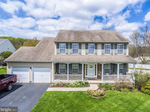 309 Williams Cir, Collegeville PA  19473-2344 exterior