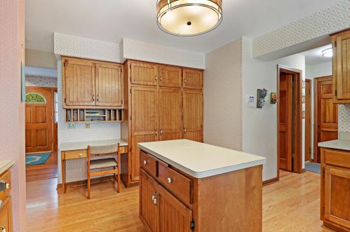 1480 39 Ave, Kenosha WI 53142-7134 exterior