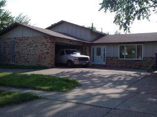 3728 Canton Ave, Lorain OH  44055-2370 exterior