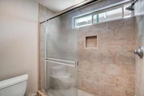 12 Christamon, Irvine CA 92620-1829 exterior