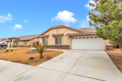 13463 Fawncreek St, Victorville, CA 92395-8663