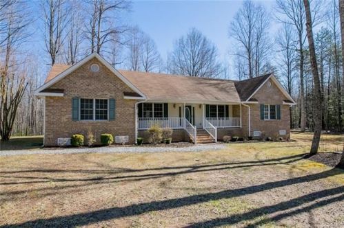 2580 Wilde Creek Dr, Dabneys, VA 23102-2306